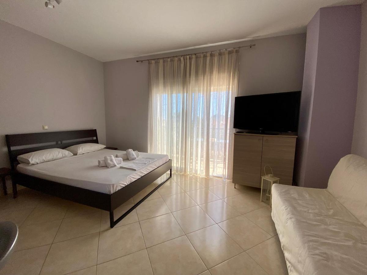 Nikludin Suites & Studios Лаганас Экстерьер фото