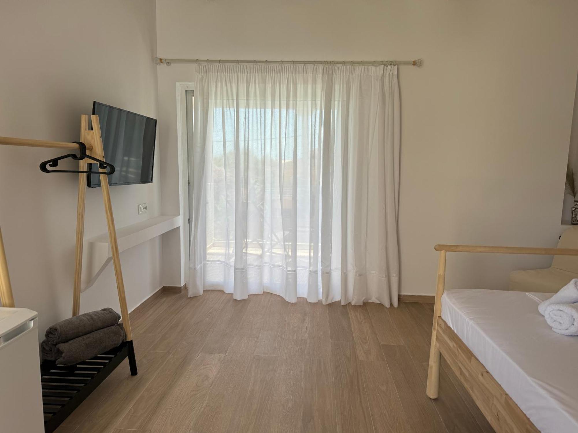 Nikludin Suites & Studios Лаганас Экстерьер фото